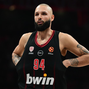 EuroLeague by night: Ο απόηχος της νίκης του Ολυμπιακού & η συζήτηση για το πληρέστερο ρόστερ της ιστορίας του