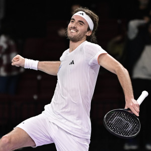 Ο Τσιτσιπάς έστειλε την Ελλάδα στο World Group I του Davis Cup