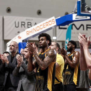 Έτσι τερματίζει πρώτη στον όμιλο της φάσης των 16 του BCL η ΑΕΚ