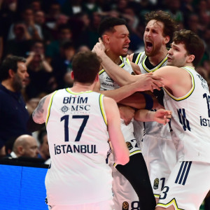 Η Φενέρμπαχτσε κατήγγειλε όσα συνέβησαν μετά το ματς κόντρα στον Παναθηναϊκό