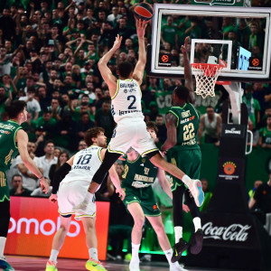 Το buzzer beater του Μπόλντουιν που χάρισε τη νίκη στη Φενέρμπαχτσε κόντρα στον Παναθηναϊκό (ivdeo)