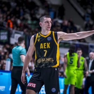 Η 12άδα της ΑΕΚ κόντρα στην Καρδίτσα