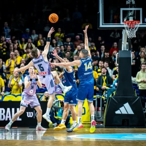 «Επτάψυχη» η Άλμπα, έχανε επί 39' από την Καρδίτσα κι εντέλει της στέρησε την πρόκριση