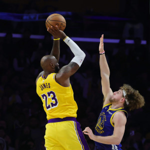 Μπορούν και χωρίς τον Ντόντσιτς οι Λέικερς, με τρομερό Καστλ οι Σπερς