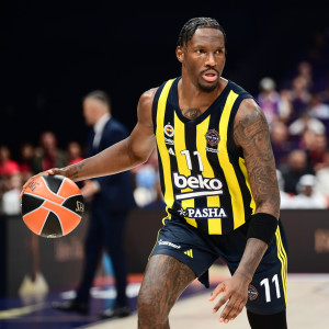 Ο Γιαννακόπουλος «τρελάθηκε»: Αυτό είναι το μυθικό συμβόλαιο του Χέιζ-Ντέιβις στον Παναθηναϊκό!