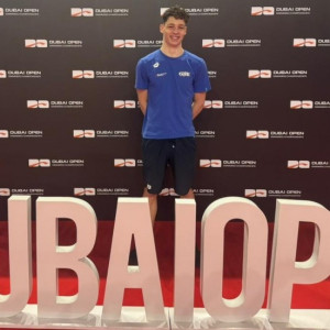 Με διπλό πανελλήνιο ρεκόρ έκλεισε την αυλαία στο Open του Ντουμπάι ο 18χρονος Ντούμας