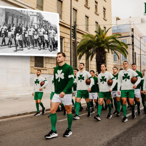 Η τρομερή αναπαράσταση της «παρέλασης» στην Πανεπιστημίου για τα 118α γενέθλια του Παναθηναϊκού