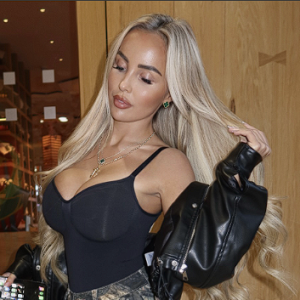 Αυτή είναι η σύντροφος του Κόουλ Πάλμερ που... εντυπωσιάζει το κοινό (photos)