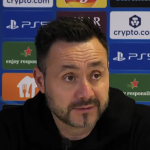 «Έπλεξε» το εγκώμιο του Γκρίνγουντ ο Ντε Τσέρμπι και προκάλεσε αντιδράσεις - «Έχει περάσει δύσκολα»