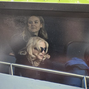 Γιατί η Μαντόνα βρέθηκε στο γήπεδο της Τότεναμ;