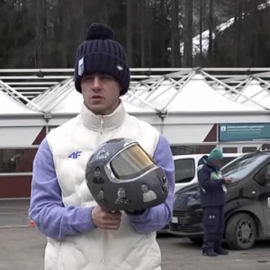 Σκάνδαλο στους Χειμερινούς Ολυμπιακούς Αγώνες: Ουκρανός αθλητής αποκλείστηκε λόγω του κράνους του