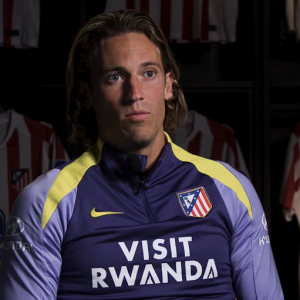 Γιορέντε: «Δεν γίνεται οι διαιτητές να σταματάνε τα παιχνίδια τόση ώρα - Μας χάλασε τον ρυθμό»