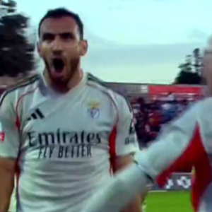 Ο Παυλίδης πέρασε σαν... σταματημένο τον αντίπαλό του κι έδωσε και ασίστ μετά το γκολ του (video)