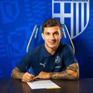 Η Πάρμα ανακοίνωσε την απόκτηση του Στρεφέτσα με τη μορφή δανεισμού