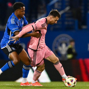 Από το MLS στη Super League 2 και το Αιγάλεω ο  Ζουίρ