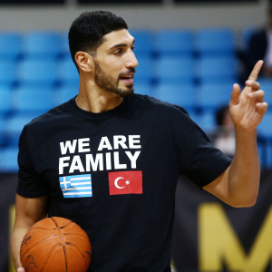 Ενές Καντέρ: «Θέλω να παίξω στον Παναθηναϊκό, αλλά μόνο εάν απολυθεί ο Άταμαν!»