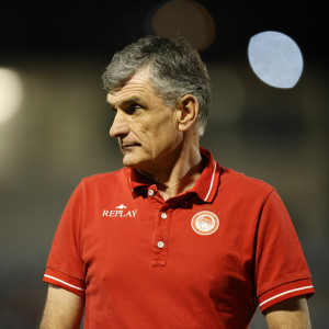 Ο Μεντιλίμπαρ… δεν νιώθει και θα τη βρει την άκρη!