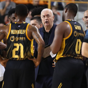 Η προετοιμασία της ΑΕΚ και η κατάσταση Φλιώνη-Κατσίβελη