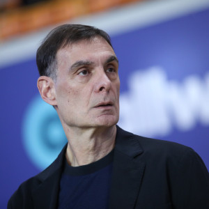 Μπαρτζώκας: «Θα δούμε στην προπόνηση αν θα παίξουν Μιλουτίνοφ-Τζόουνς στον τελικό»