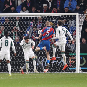 Ισοφάρισε η Πλζεν με κεφαλιά του Σπάτσιλ (video)