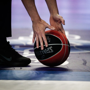 Παίκτης τοπικού τιμωρήθηκε με πρόστιμο επειδή τράβηξε το αυτί διαιτητή!