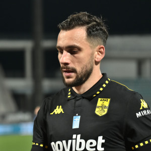 «Έκρηξη» Σαββόπουλου στο «BACK2ΜΠΑΚ»: «Νέος φίλος μας το κολλύριο - μαύρο χάλι...» (video)