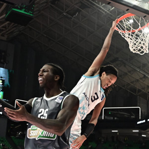 Το κλέψιμο του Κένεντι στον Ναν που ολοκλήρωσε το... έπος του Κολοσσού στο T-Center (video)