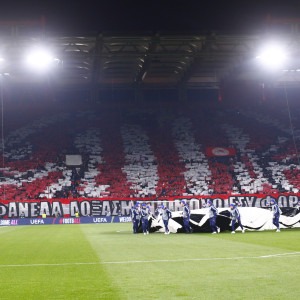 Το εντυπωσιακό κορεό πριν το Ολυμπιακός-Λεβερκούζεν (video)