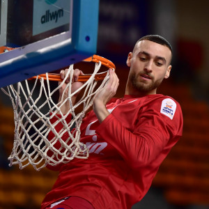 Νετζήπογλου: «Ζω το όνειρό μου, είμαστε ο Ολυμπιακός...» (video)