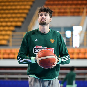 Ερνανγκόμεθ: «Η ομάδα που θα δώσει επιπλέον προσπάθεια θα κερδίσει, είναι ένας πόλεμος»