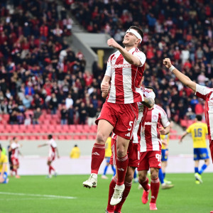 Το γκολ του Ολυμπιακού με κεφαλιά του Πιρόλα (video)