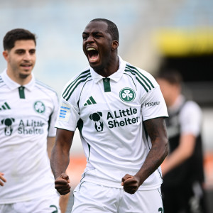 Ο «καυτός» Τεττέη με τρομερό τελείωμα έκανε το 1-0 για τον Παναθηναϊκό (video)