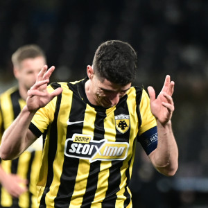 Έκρυψε την μπάλα ο Μάνταλος, απέφυγε τρεις αντιπάλους κι έκανε το 3-0 της ΑΕΚ (video)