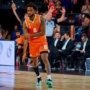 Περίπατος της Βαλένθια κόντρα στην Μπασκόνια