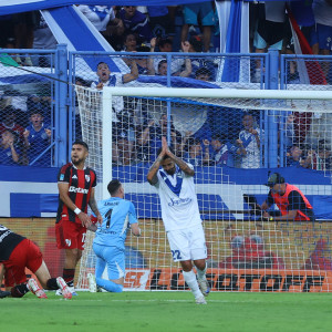 Ο Λαντσίνι πλήγωσε την «πρώην» Ρίβερ Πλέιτ κι έδωσε «τρίποντο» κορυφής στην Βελές