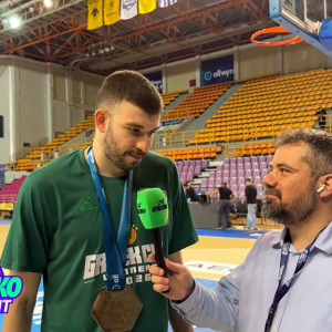 Ρογκαβόπουλος στο Athletiko: «Ευχαριστούμε τον Χέιζ-Ντέιβις που ήταν έτοιμος από την πρώτη στιγμή»