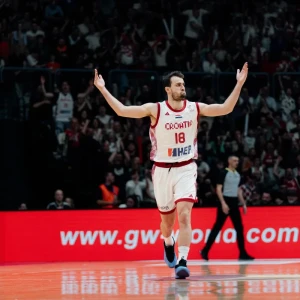 Και Σάριτς και Χεζόνια: Η Κροατία «γκρέμισε» την πρωταθλήτρια Ευρώπης Γερμανία