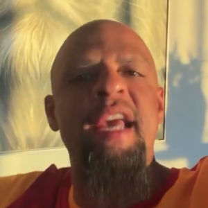 Σφοδρή επίθεση Φελίπε Μέλο κατά Πρεστιάνι: «Η γυναίκα του πρέπει να τον έχει ήδη απατήσει με έναν μαύρο...»