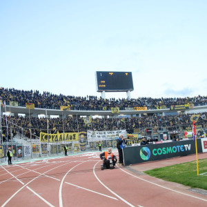 O κόσμος της ΑΕΚ εξάντλησε ήδη 8.000 εισιτήρια για το Πανθεσσαλικό - Την Τετάρτη ανοίγουν κι άλλες θύρες