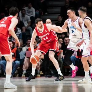 Ο εξαιρετικός Μπιμπέροβιτς έδωσε τη νίκη στην Τουρκία μέσα στο Βελιγράδι