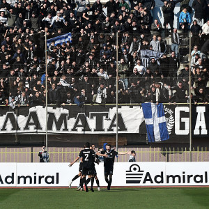 Φιέστα την Κυριακή η Καλαμάτα - Παρουσία Πρασσά και σπουδαίων παλαίμαχων ποδοσφαιριστών