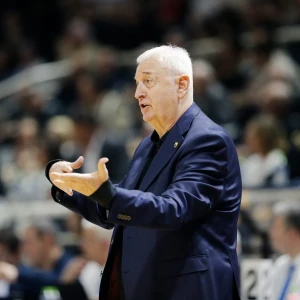 Σάκοτα: «Θα πρέπει να βρούμε ρυθμό όσο πιο γρήγορα γίνεται»