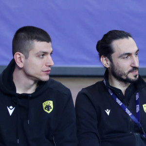 Ανεβάζουν στροφές Φλιώνης και Κατσίβελης στην ΑΕΚ, ολοταχώς για επιστροφή