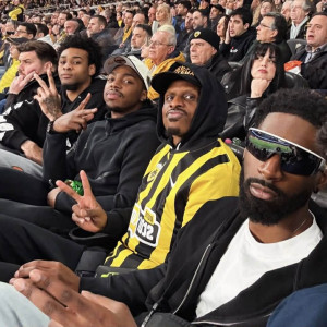 Η ομάδα μπάσκετ της ΑΕΚ πήγε στην Allwyn Arena για το ματς της Ένωσης με την ΑΕΛ Novibet