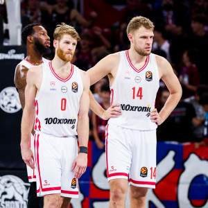 Οριστικό: Εκτός Βεζένκοφ και Γουόκαπ, αμφίβολος ο Μόρις