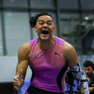 Μπούμπκα καλεί Καραλή: Τα συγχαρητήρια του «τσάρου των αιθέρων» στον Manolo (photo)