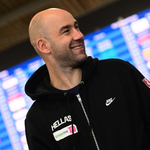 «Πέταξε» για Ποντγκόριτσα η Εθνική Ελλάδας (photos)