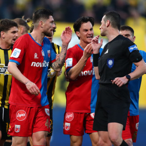 Έξαλλοι στον Βόλο με την διαιτησία: «Σφαγή»!