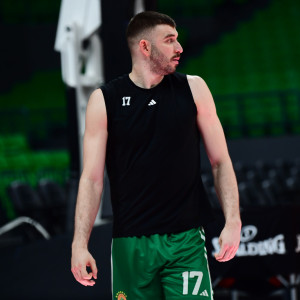 Ρογκαβόπουλος: «Έχουμε μείνει πίσω βαθμολογικά και πρέπει να πάρουμε το ματς με τον Ολυμπιακό»