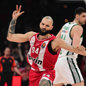 Πολύ σκληρός για να πεθάνει ο Ολυμπιακός, κέρδισε ξανά τον Παναθηναϊκό! - Στις 11-0 σερί οι νίκες στην Euroleague